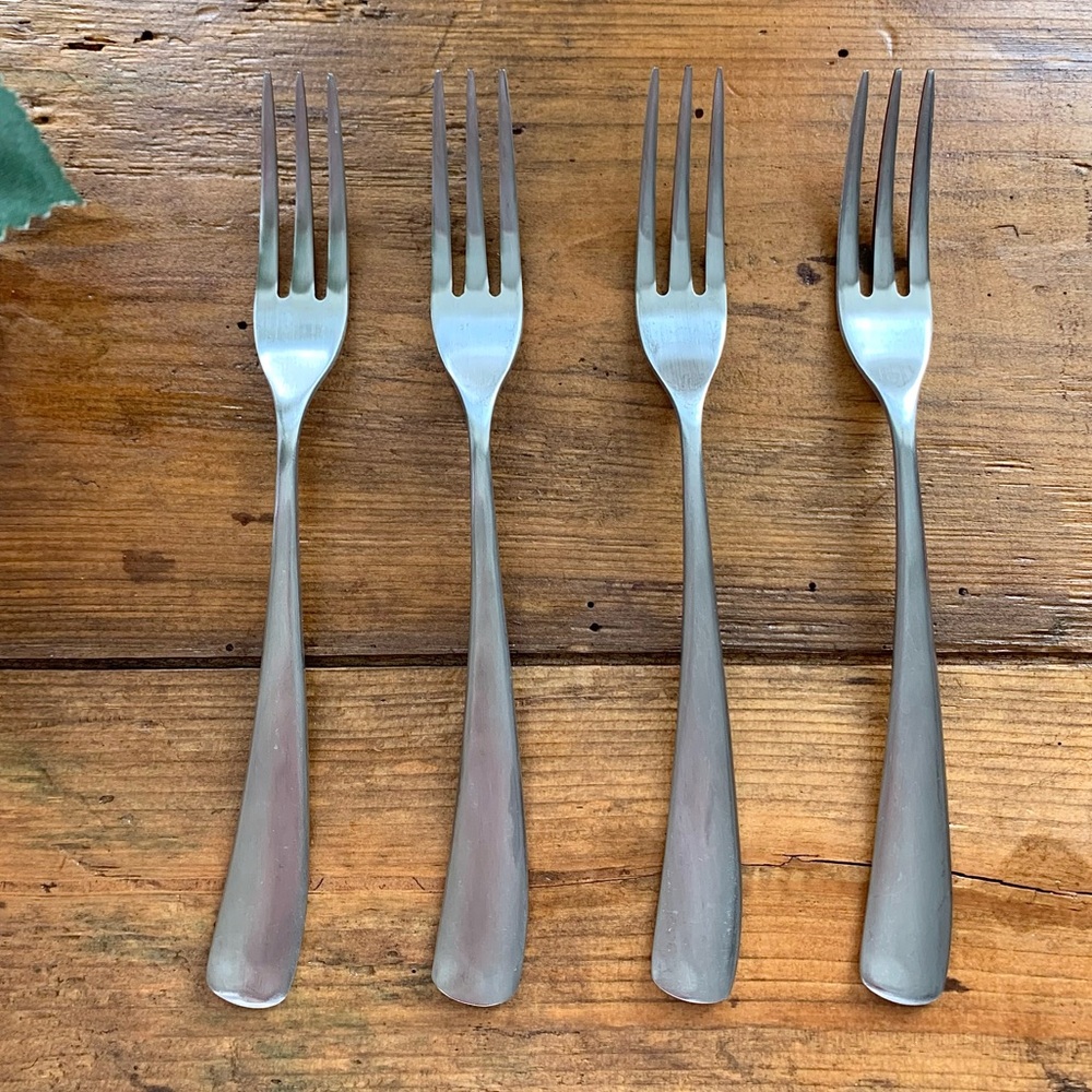 Studio William British Larch Satin Stainless Steel 18/10 / 4 SALAD FORKS Lot